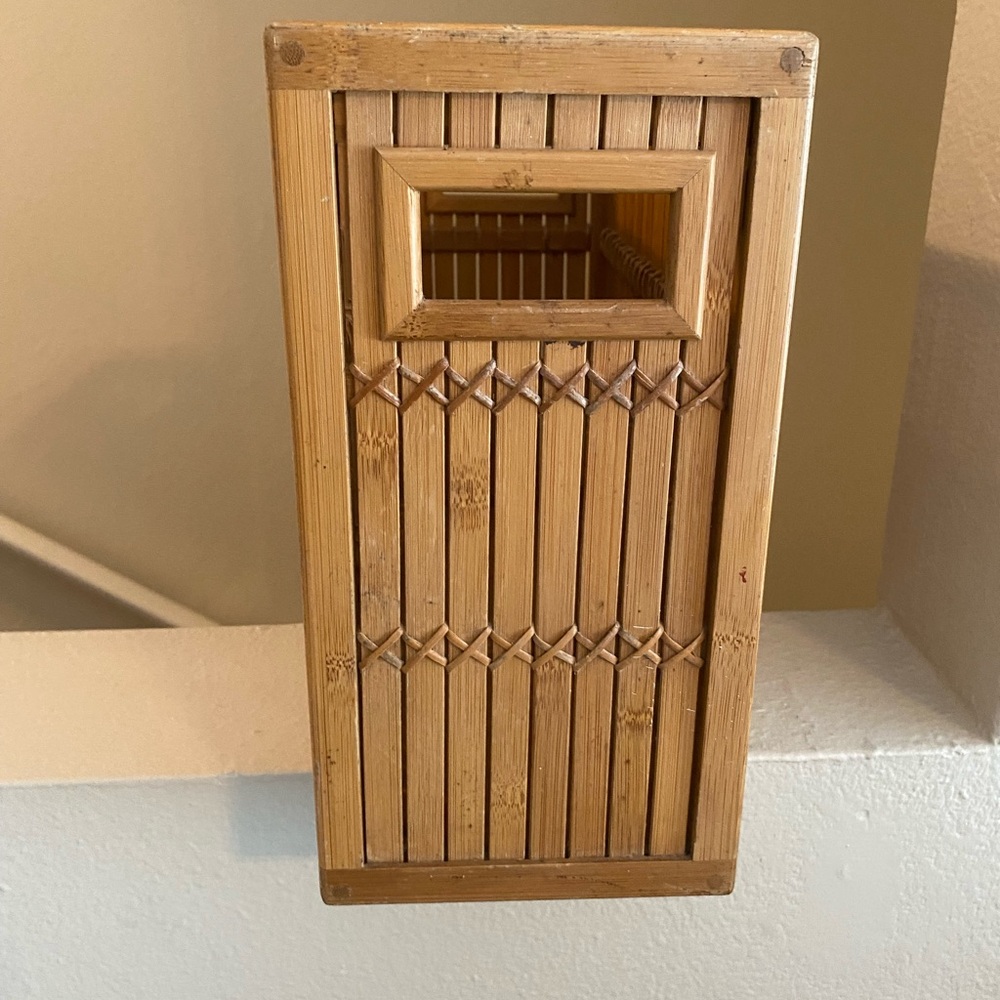 Magnus. Bamboo Magazine Rack. - Picture 4 of 7
